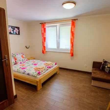 Lenka Penzión pre hostí